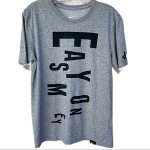 Nike T-shirt